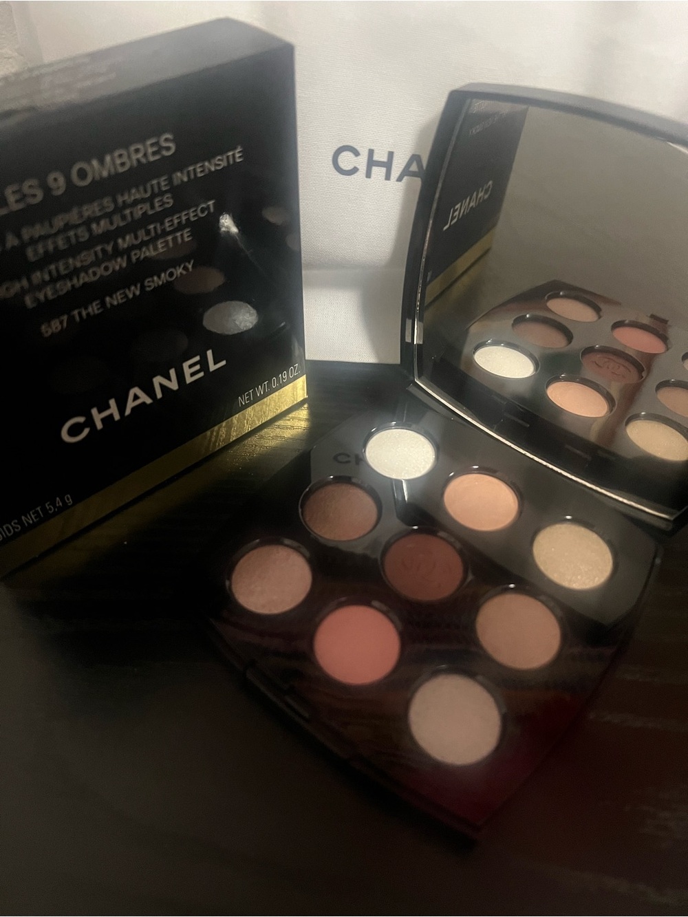 Chanel Les 9 Ombres Eyeshadow Palette The New Smoky 587